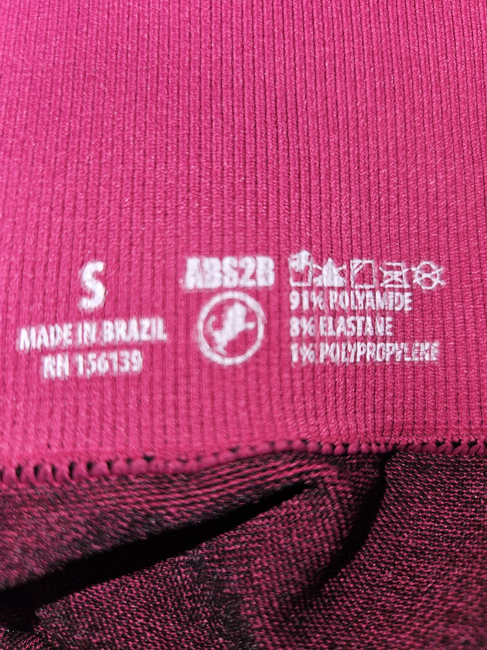 ABS2B Wild Seamless Magenta Scrunch Leggings Small Leopard Cheetah Print Gym - Picture 10 of 11